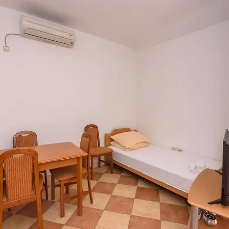 Zdravko Apartment