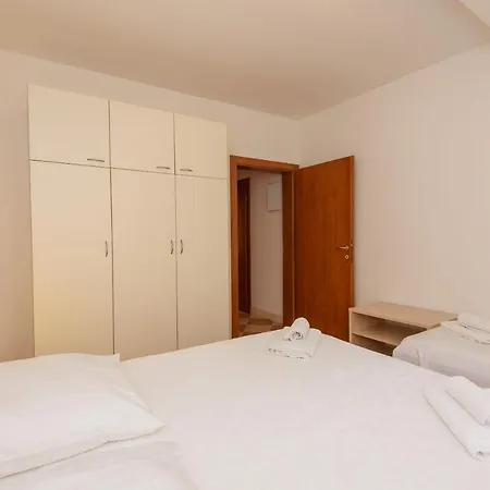 Apartment Zdravko Klek