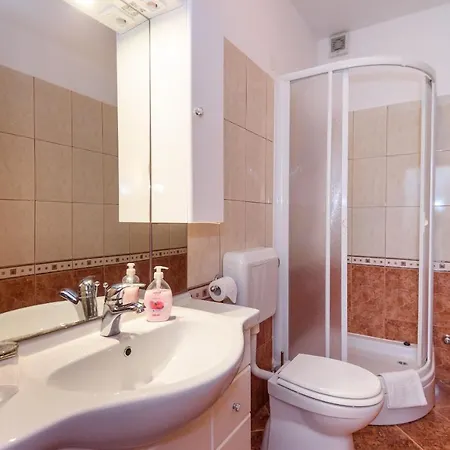 Apartment Zdravko Klek